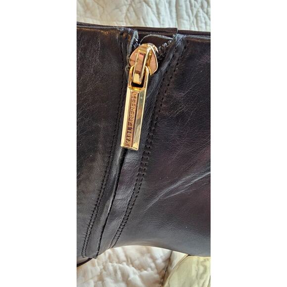 Karl Lagerfeld Paris Black Leather Metallic GOLD heel & Logo Boots Booties 6.5M - Picture 7 of 8